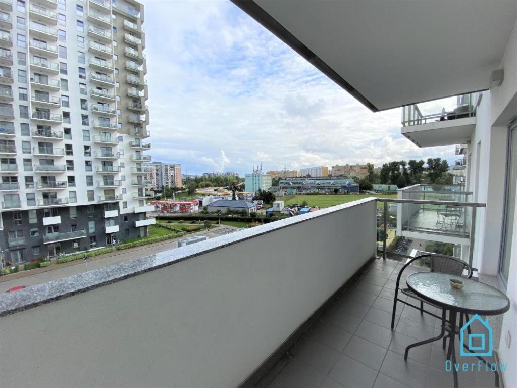 Milky Apartment With Balcony - 3 Km To Baltic Sea Гданск Екстериор снимка